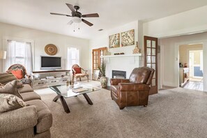 TV - Casa Venus (San Antonio)