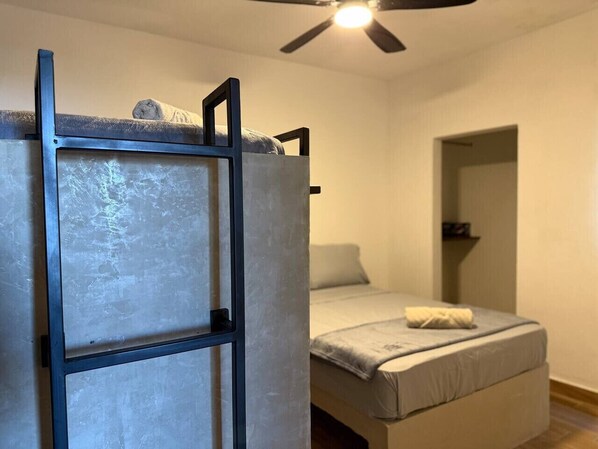 1 bedroom, desk, iron/ironing board, WiFi
