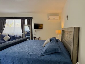 1 Schlafzimmer, Schreibtisch, Bügeleisen/Bügelbrett, WLAN