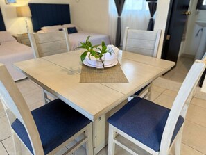 Dining - Alojamiento Cerca de la Playa y Zona Turística (Mazatlan)