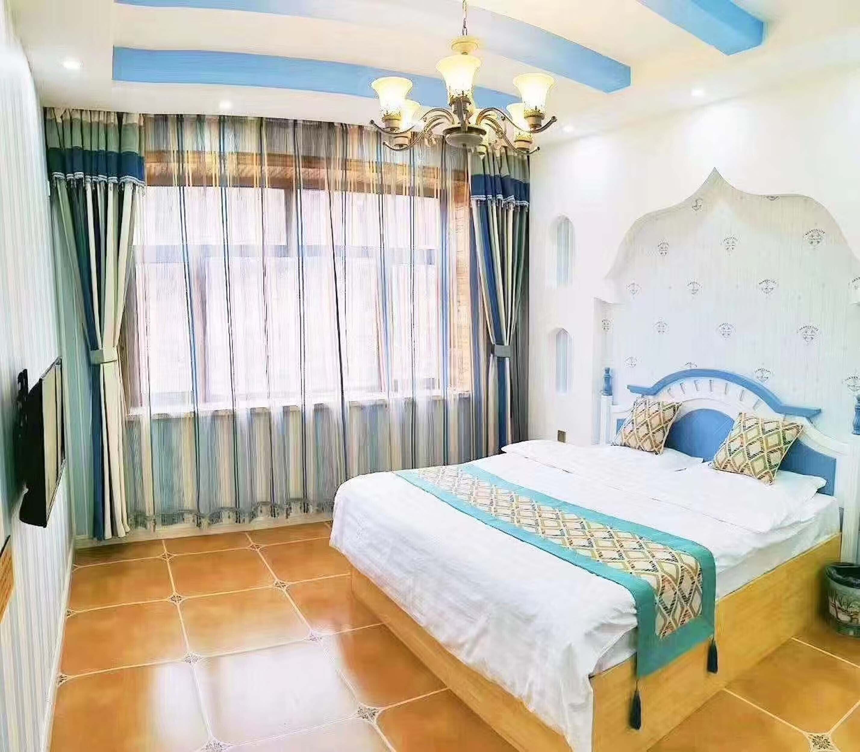 标准双人房 | 特色装修、特色家居、遮光窗帘、免费 WiFi