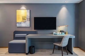 Habitación Confort con 2 camas individuales, vistas a la ciudad | Ropa de cama de alta calidad y decoración individual