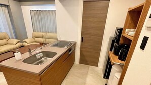 Room 803, Non Smoking | Private kitchen | Fridge, microwave, stovetop, cookware/dishes/utensils - MUSASHI Residence MorishitaStationFront (Tokyo)