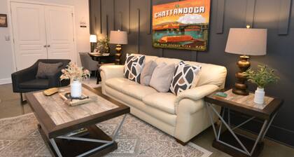 Stylish Southside Chattanooga Condo - Walk to Restaurants, Bars, & Live Music