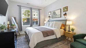 1 habitación, escritorio, tabla de planchar con plancha y wifi gratis 