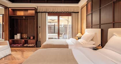 La Danse Sacree Hotel