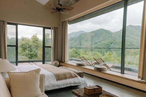 全景雙人房, 庭院, 山景 | 高級寢具、迷你吧、書桌、筆電工作空間