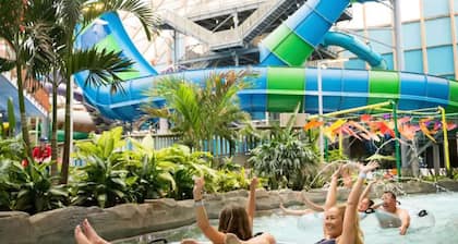 2 Lake Cabins Pool+hottub Game Room 23acs