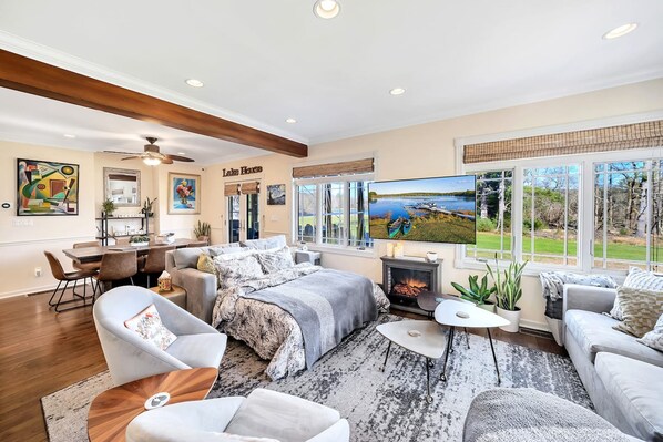 Apartment | 6 bedrooms - 2 Lake Cabins Pool+hottub Game Room 23acs (Highland Lake)