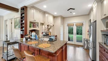 Apartment | 6 bedrooms