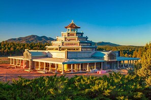 Apartment - 2 Lake Cabins Pool+hottub Game Room 23acs (Highland Lake)