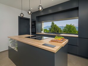 Private kitchen - Vacation home Ollea by Interhome (Labin)