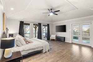 4 habitaciones, tabla de planchar con plancha y wifi gratis