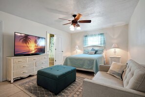 2 bedrooms, iron/ironing board, free WiFi, bed sheets