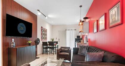 Red Vibe Music Decor | King Bed + Parking + Office
