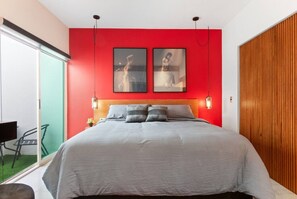1 dormitorio, escritorio, tabla de planchar con plancha y wifi gratis