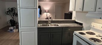 Dog friendly & Cozy home await you