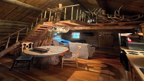 Fernseher, Kamin
