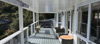 Coastal Retreat on Moetapu Bay Road – Marlborough Sounds Paradise
