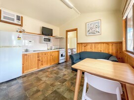 Cabaña estándar | Wifi gratis y ropa de cama