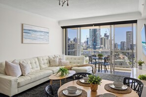 تلفزيون ذكي