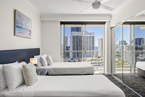 2 عدّة غرف نوم ومكواة/لوح كي وواي فاي مجانًا وملاءات أسرّة