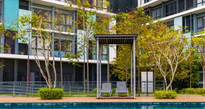 KIP Core Soho Suite by Five Senses