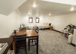 3 bedrooms, WiFi, bed sheets
