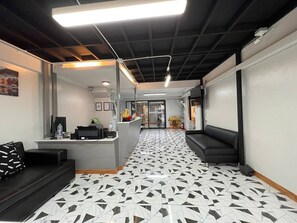 Lobby - Pratunam Family House 2 (Bangkok)