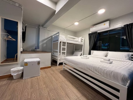 Cortinas blackout, sistema de insonorización y wifi gratis