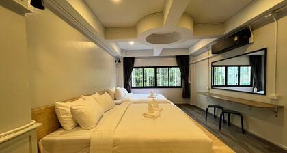 Pratunam Family House 2