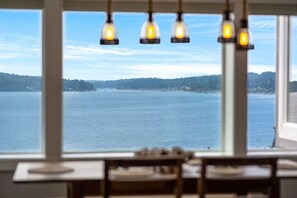 Dining - The Hygge Hideaway Retreat in Indianola (Indianola)