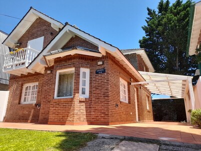 Chalet Anvers 8 persons, 4 rooms/Wi-Fi/Grill/Services/400mts from the sea