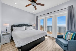 12 bedrooms, iron/ironing board, internet, bed sheets - Beachfront wedding/event venue duplex with private pools, elevators, and suites (Fort Morgan)