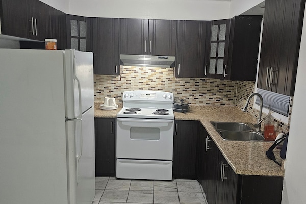 微波炉、烤箱、炉灶