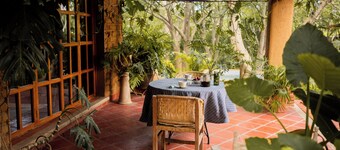 Pet friendly house with pool close to Centro, ideal for relaxation