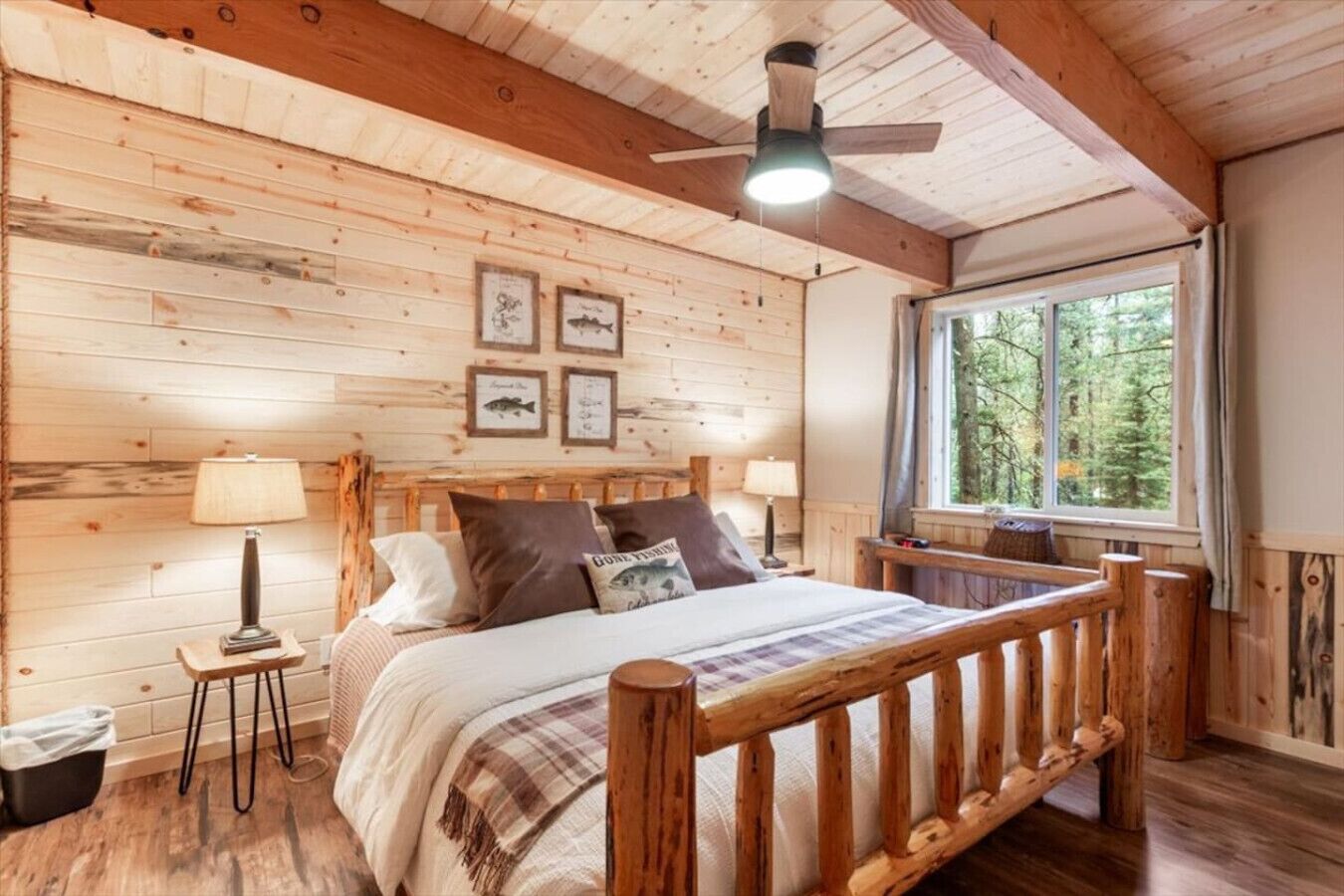 6 bedrooms, travel crib, free WiFi, bed sheets