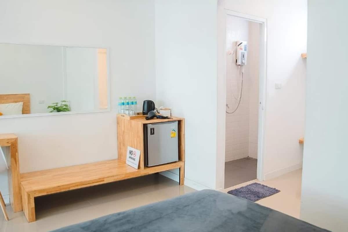 Schreibtisch, BettwÀsche