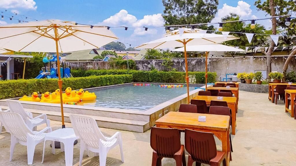 إطلالة على الحديقة