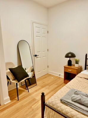 3 bedrooms, free WiFi - 3 Bedroom Modern Stay-Close to Newark Airport, NYC & Shopping (Newark)