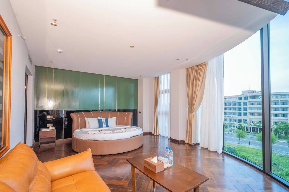 Literie de qualité supérieure, minibar, bureau, chambres insonorisées