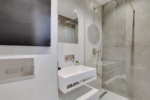 Appartamento | Bagno | Asciugacapelli, asciugamani, shampoo