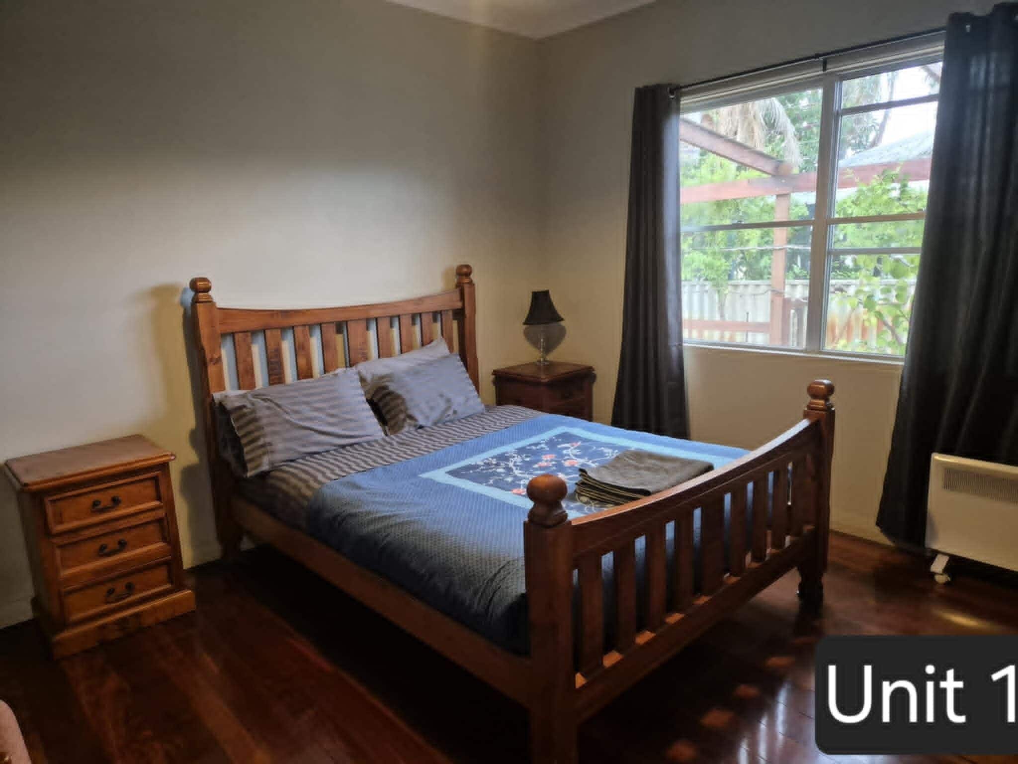 Superior-Apartment, Gartenblick | Bügeleisen/Bügelbrett, kostenloses WLAN