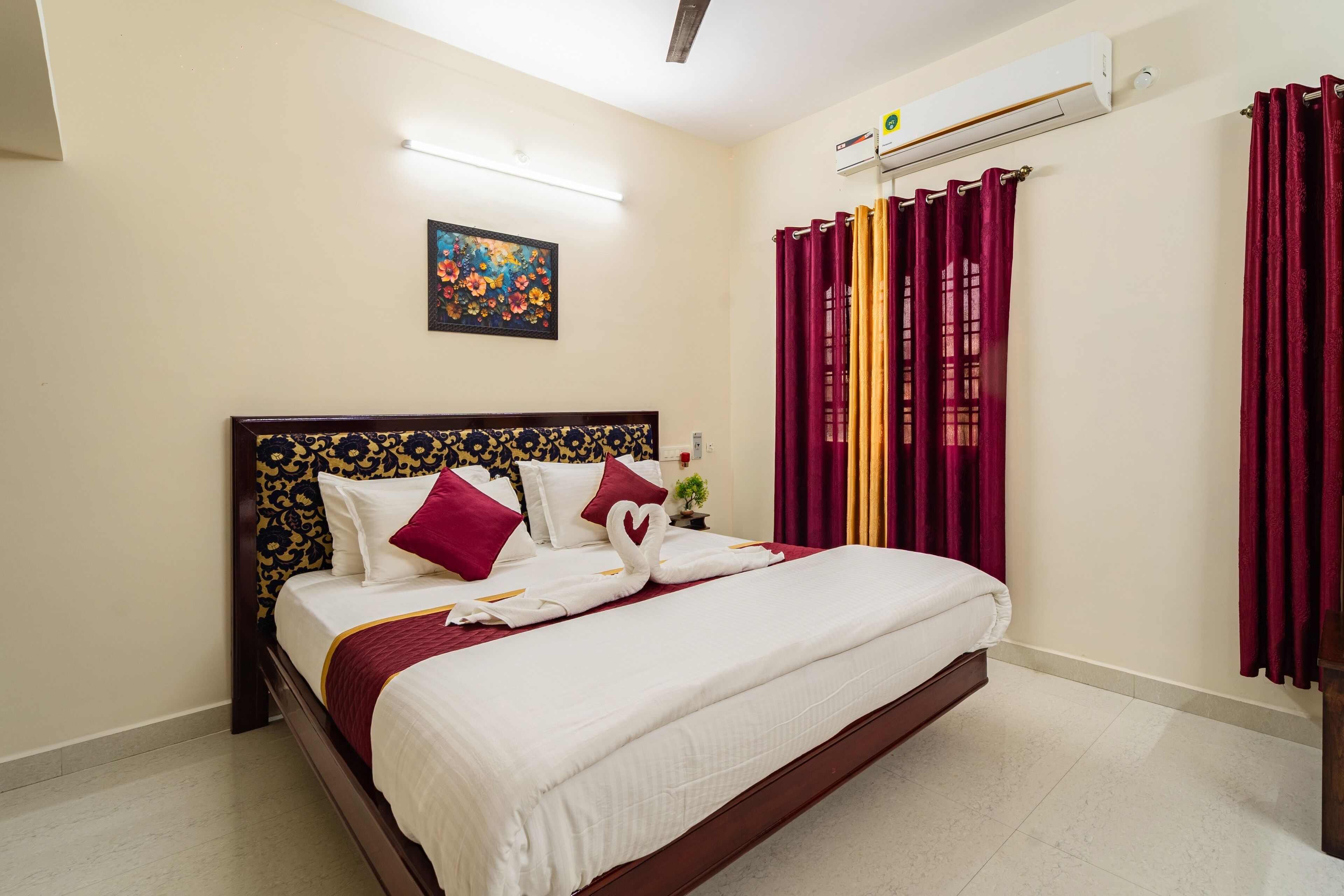 Deluxe-Doppelzimmer | Hochwertige Bettwaren, Schreibtisch, kostenloses WLAN, Bettwäsche