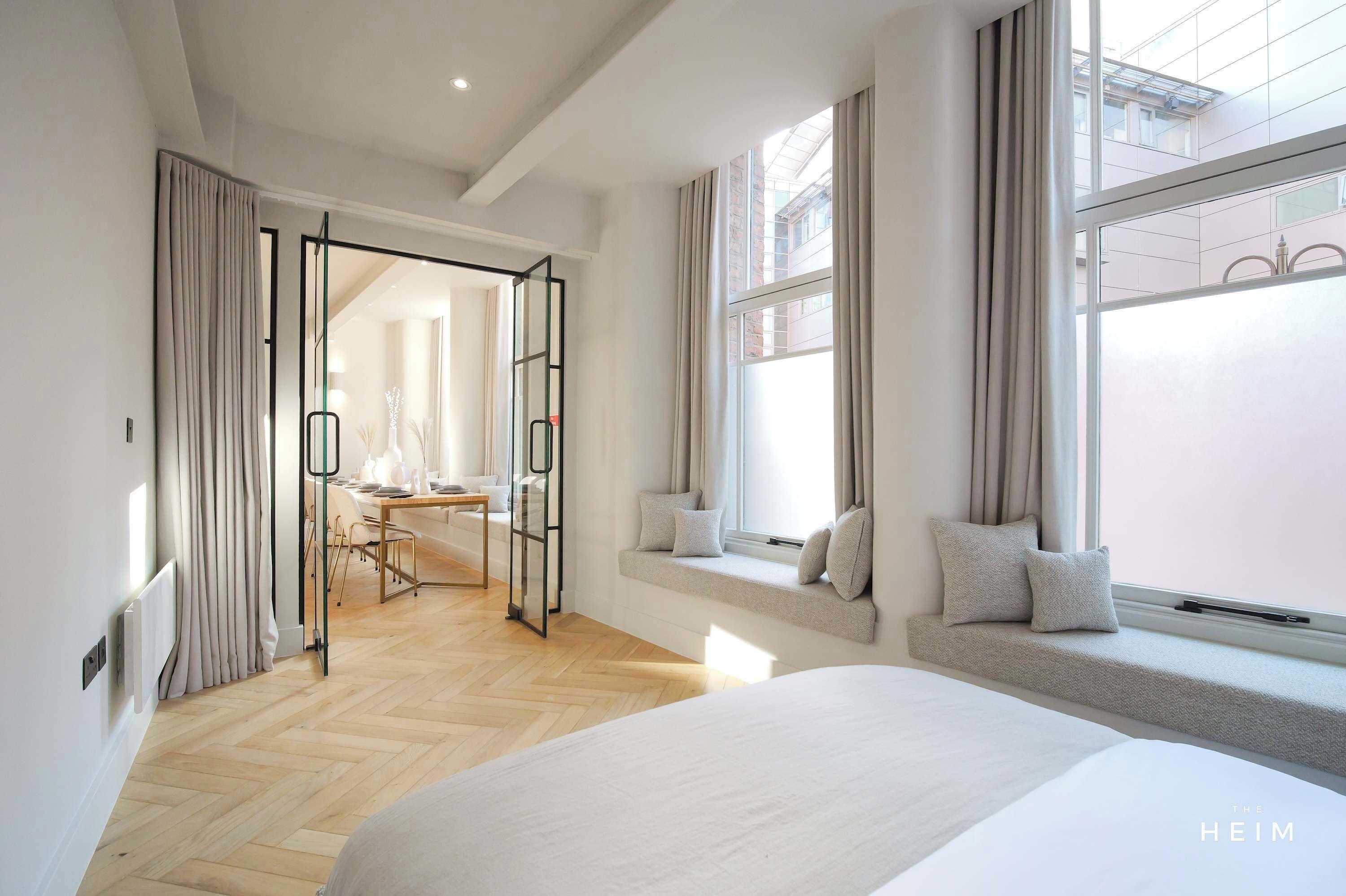 3 slaapkamers, een strijkplank/strijkijzer, wifi, beddengoed