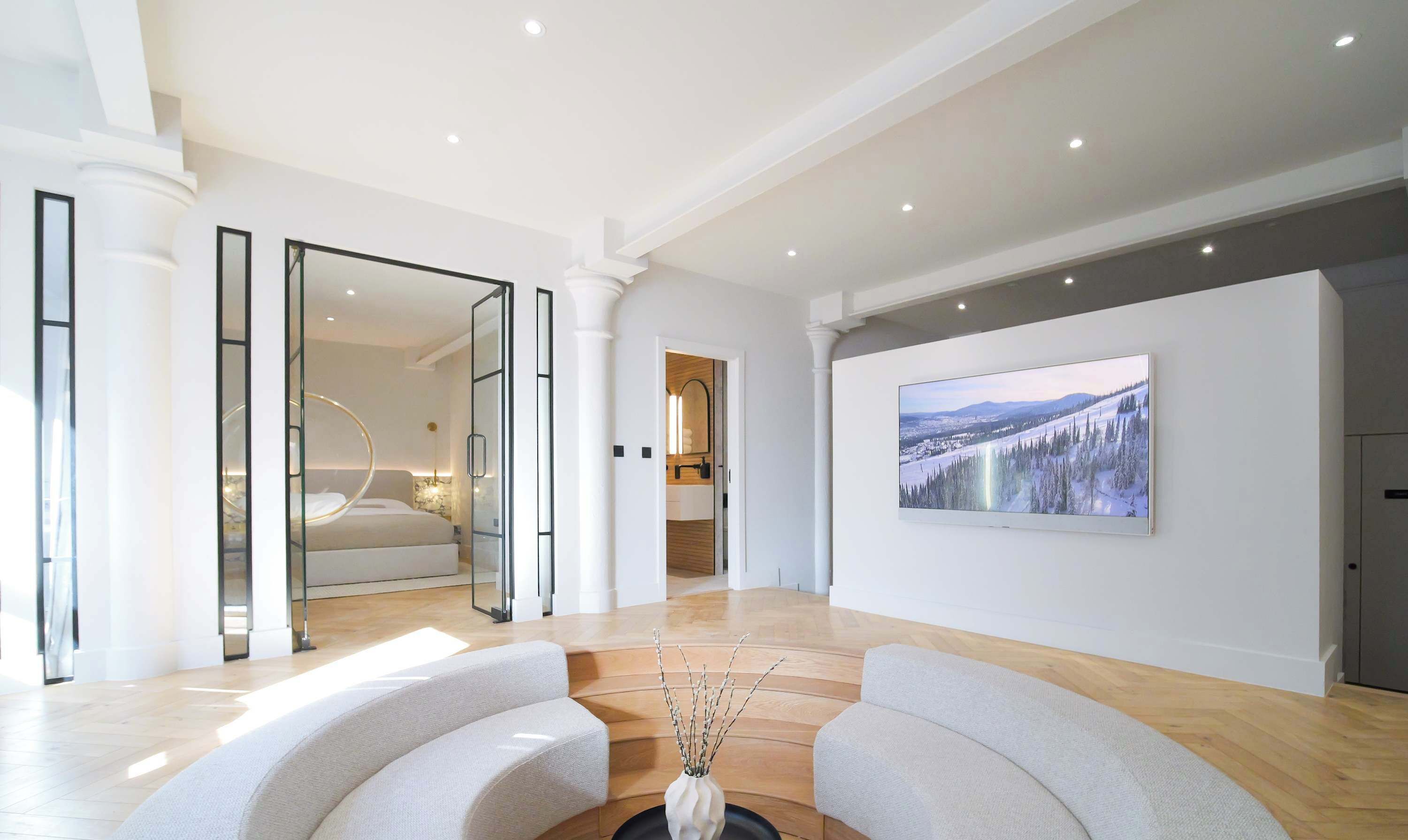 3 slaapkamers, een strijkplank/strijkijzer, wifi, beddengoed