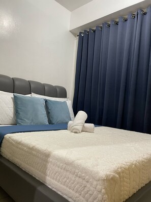 1 chambre, fer et planche à repasser, Wi-Fi, draps fournis