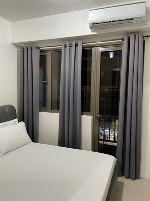 1 habitación, tabla de planchar con plancha, wifi y ropa de cama