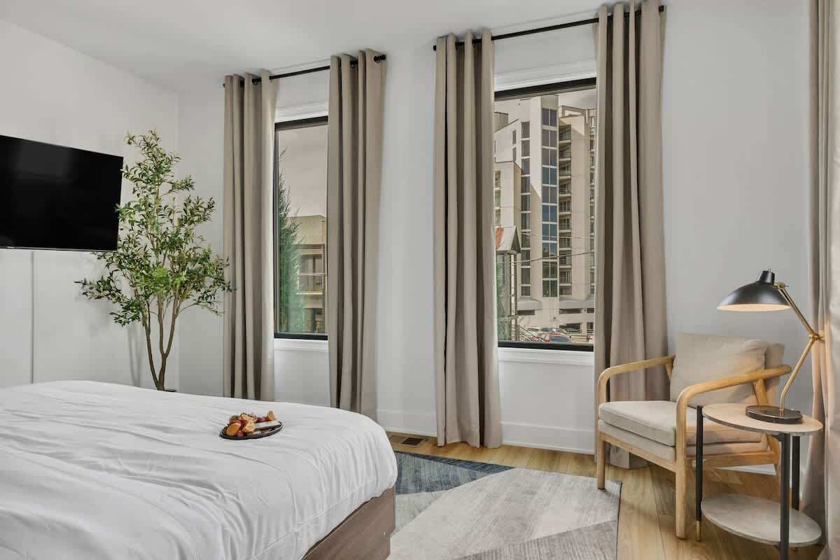 5 Schlafzimmer, Bügeleisen/Bügelbrett, WLAN, Bettwäsche