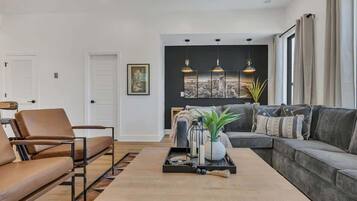 Televisión y oficina